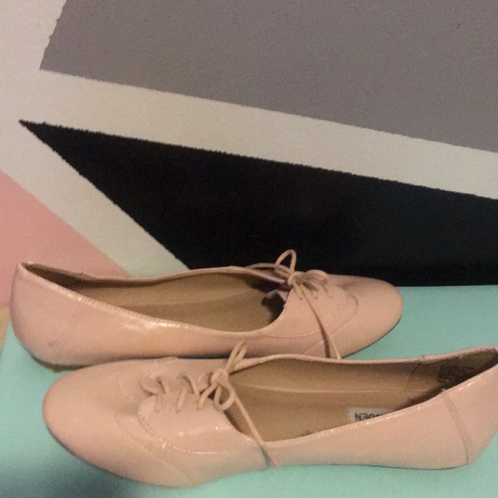 Steve Madden flats SZ 8 1/2